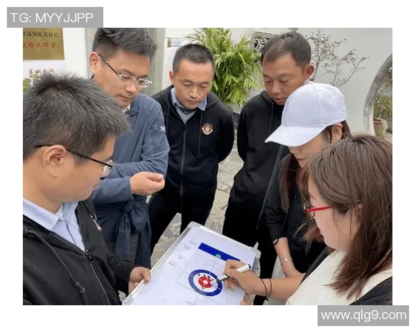 杭州飞盘队中路突破分析与战术得失探讨MBA