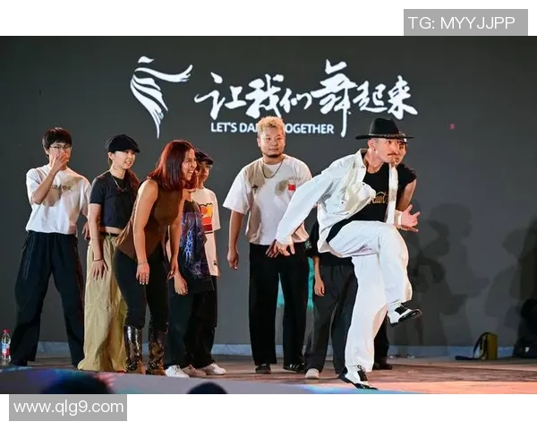 与吴丽对话探索她的街舞生涯与梦想追逐之路