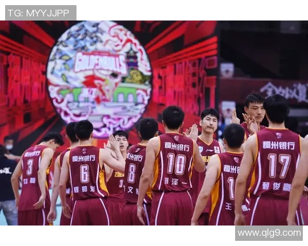 北京队迎战浙江稠州银行争夺篮球赛季重要胜利的激烈对决