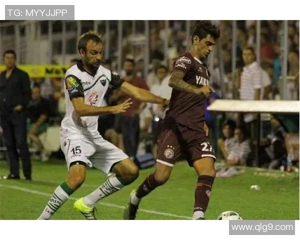 帕特罗纳图迎战科隆竞技期待一场精彩的足球对决与激烈的竞争